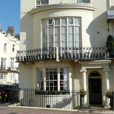 Hotel Adelaide House Luton  Exterior foto
